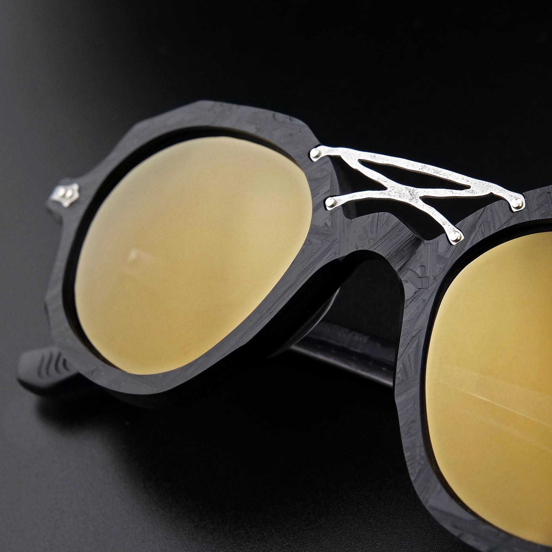 Say-oH Aspis sunglasses in C01 - Glance Glasses