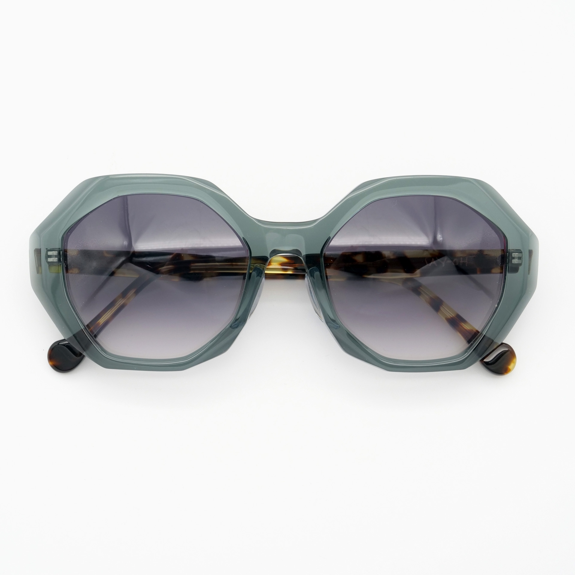 Say-oH Asscher sunglasses in C03 - Glance Glasses