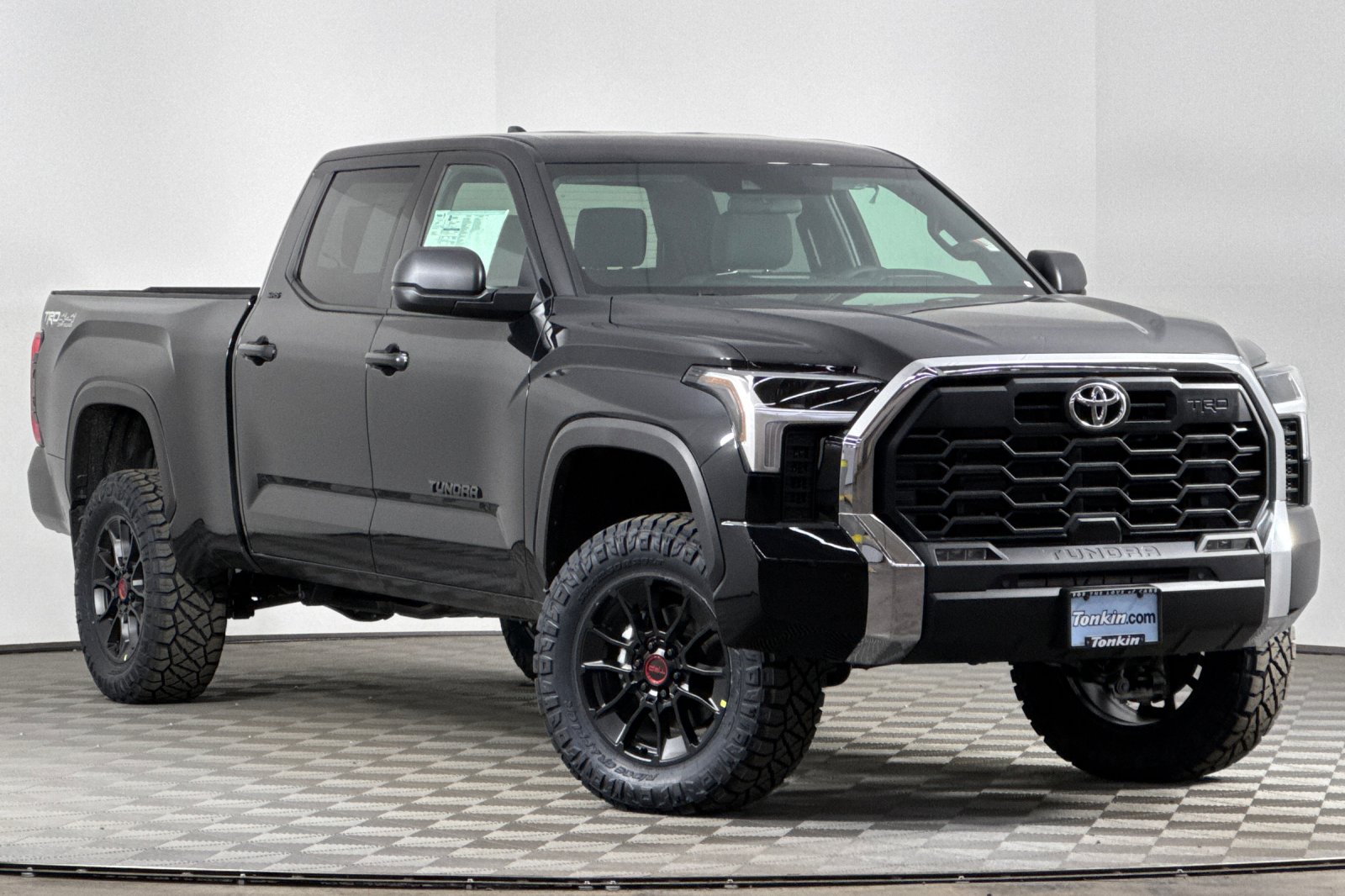 3.5" Rough Country Lift Kit - Tundra 