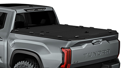DiamondBack HD Tonneau Cover - 5.5ft Bed (Tundra)
