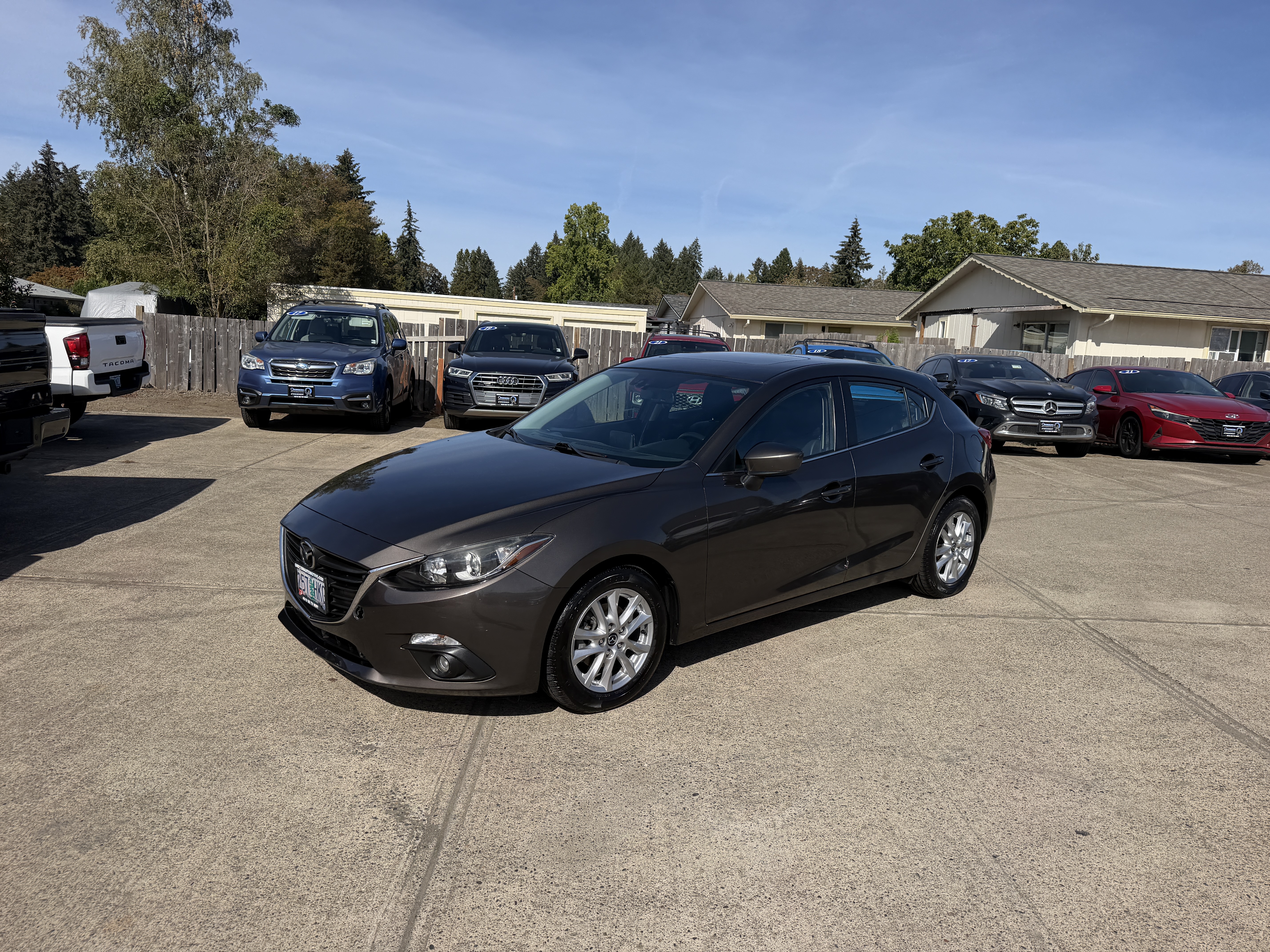 2016 MAZDA Mazda3 SE