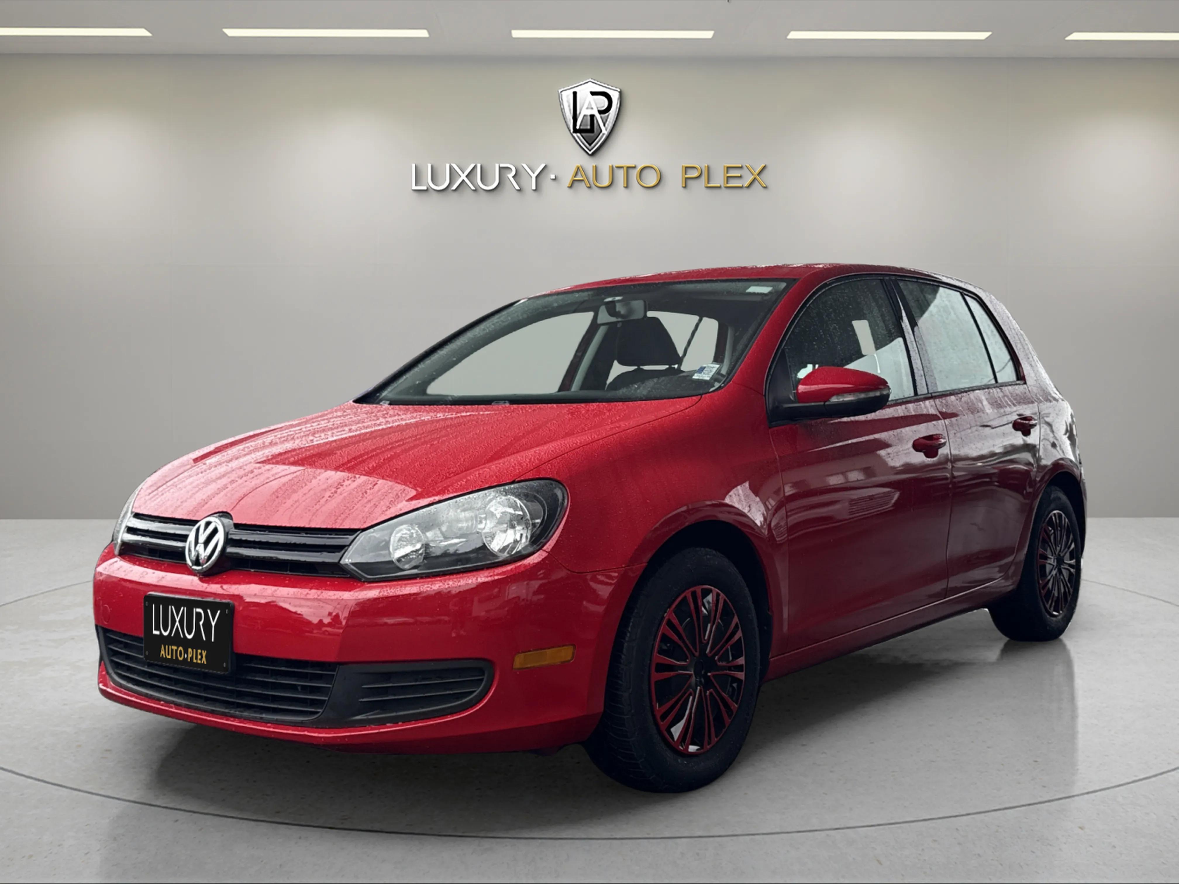 2013 Volkswagen Golf Base
