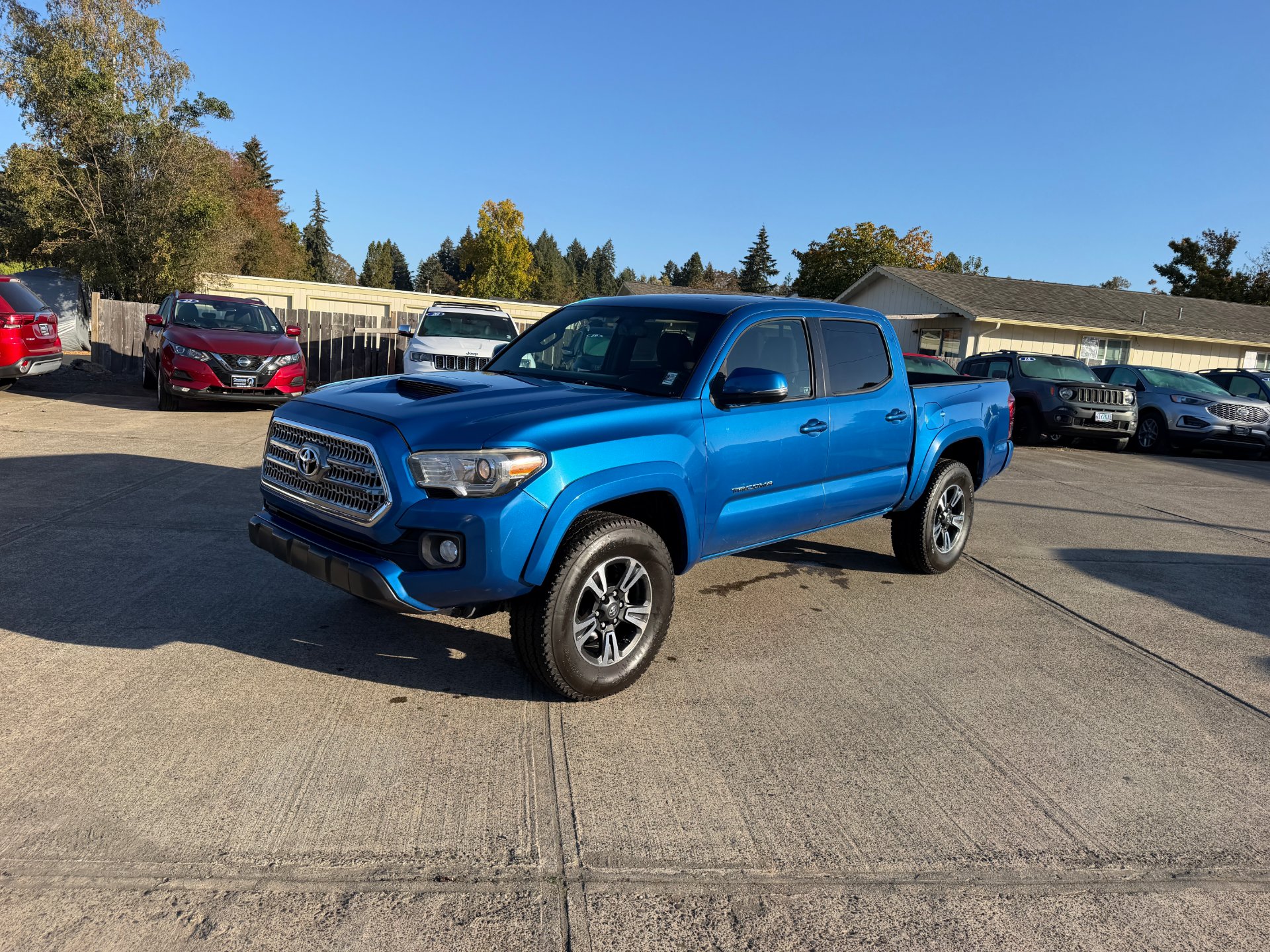 2016 Toyota Tacoma Double SR/SR5/TRD Off Road/TRD Sport/TRD Pro