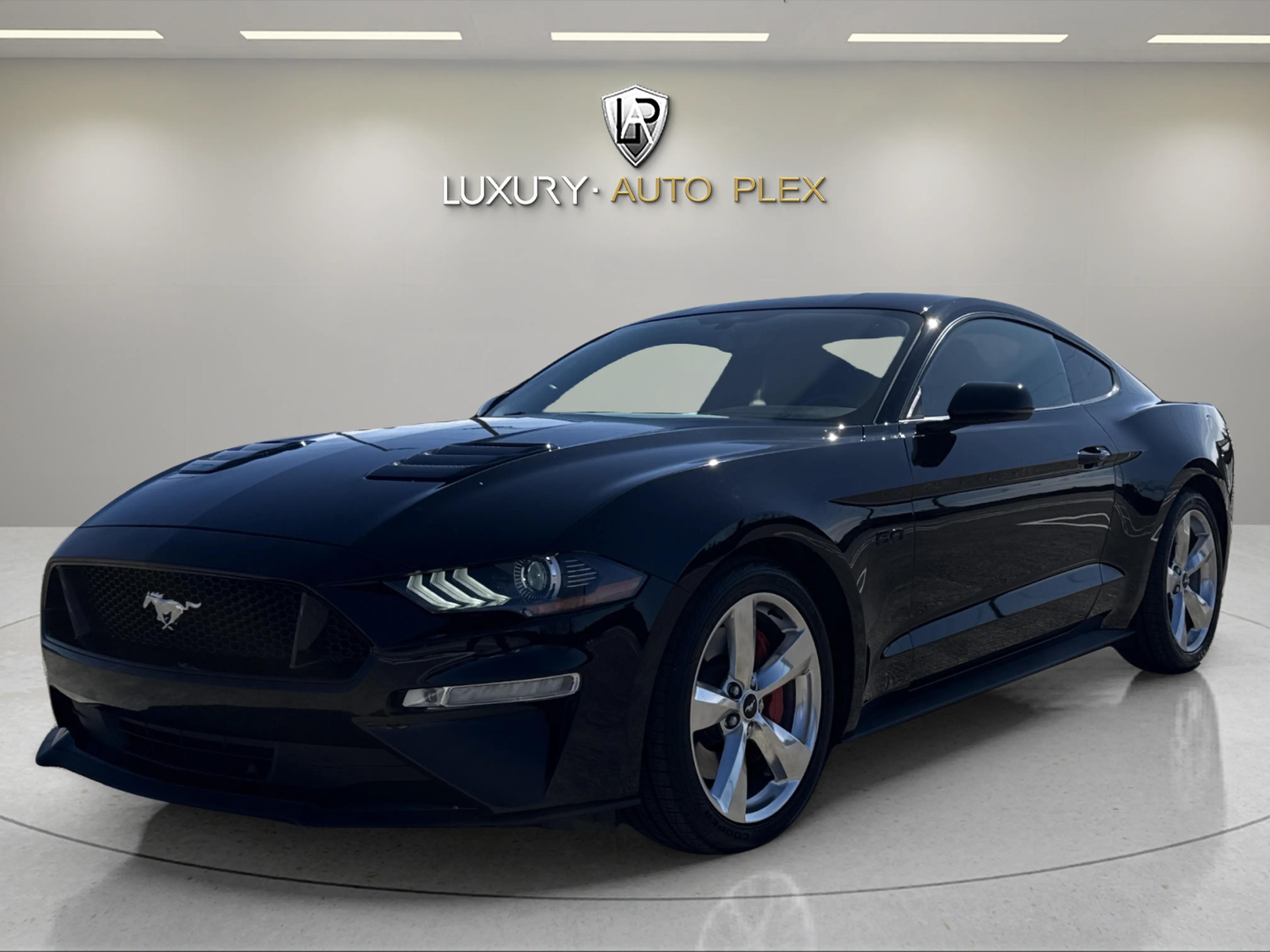 2018 Ford Mustang GT Premium Coupe's photo