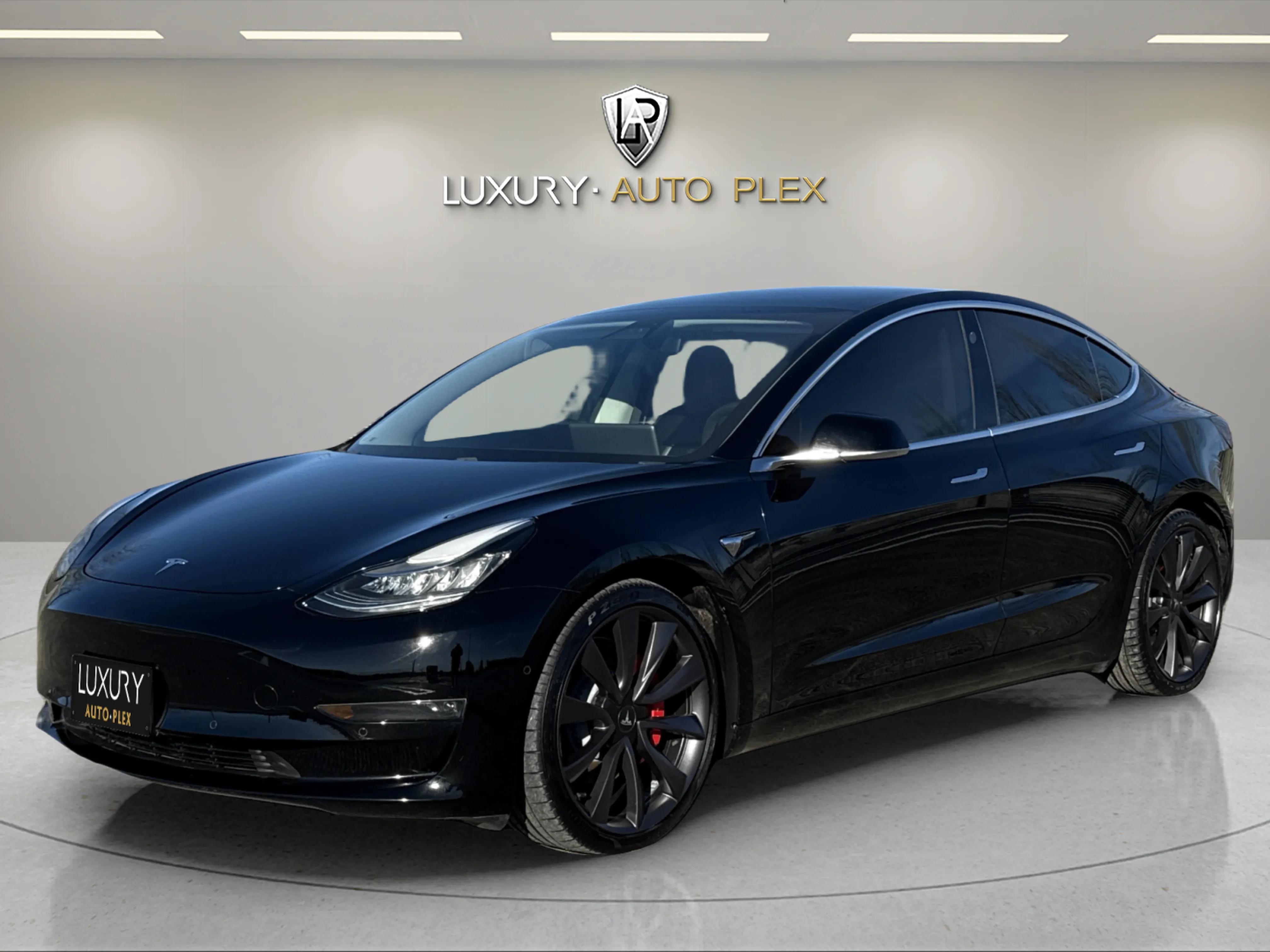 2020 Tesla Model 3 Base