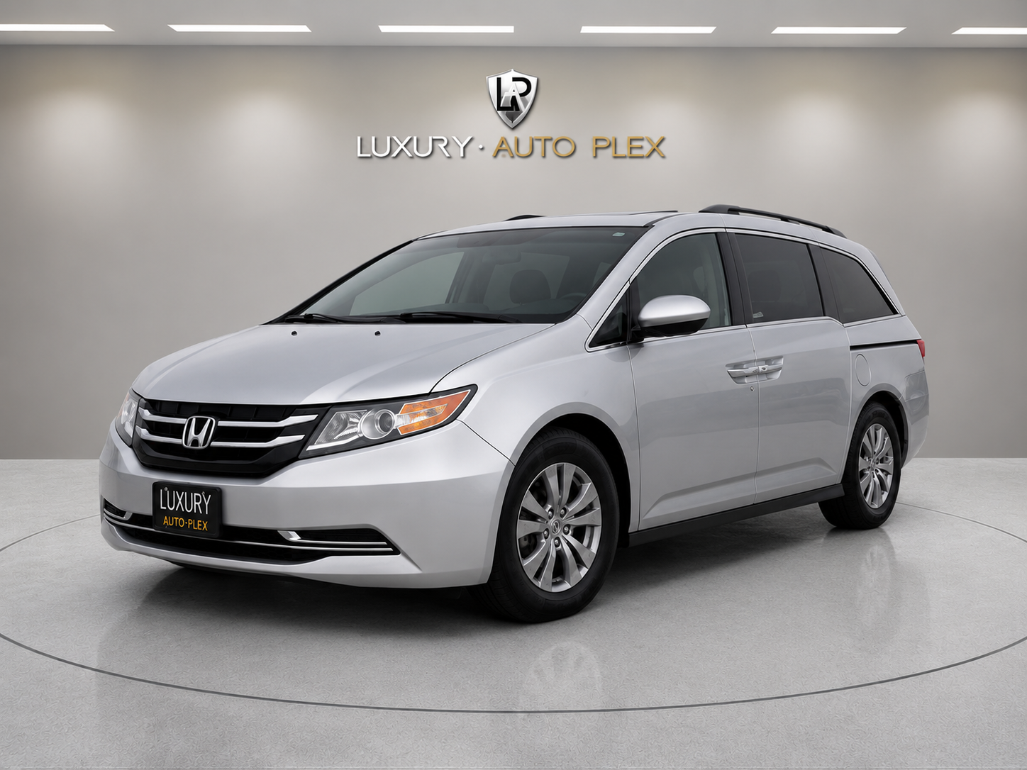 2015 Honda Odyssey EX's photo