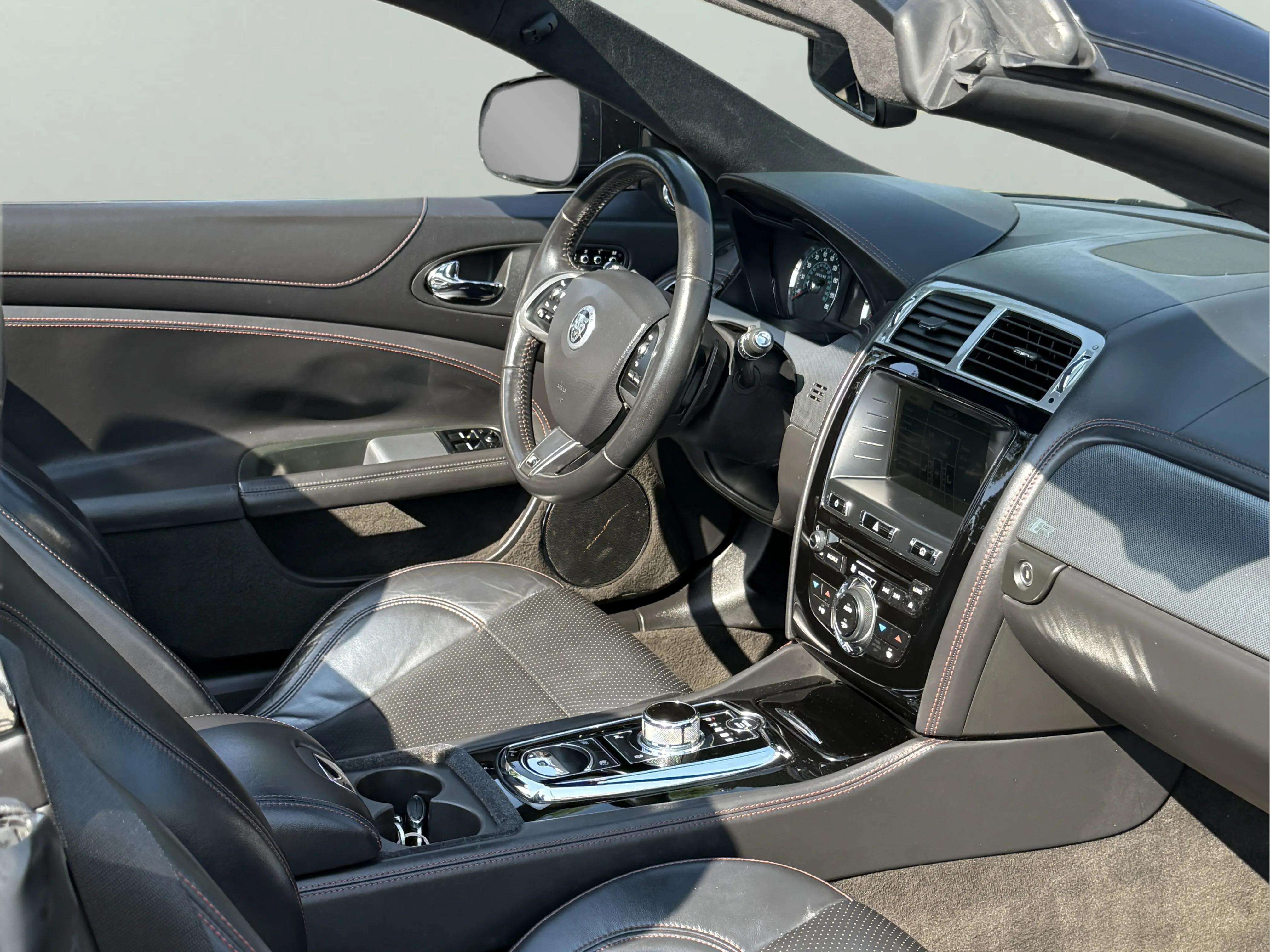 2014 Jaguar XK R - Photo 25