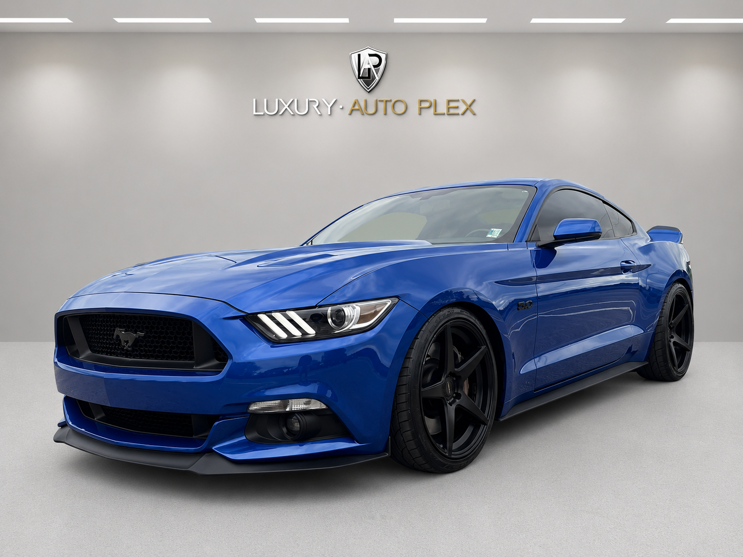 2017 Ford Mustang GT Coupe Premium's photo