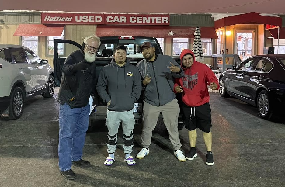 Darwin's GMC 4 x 4 w Ron - Hatfield Used Car Center customer